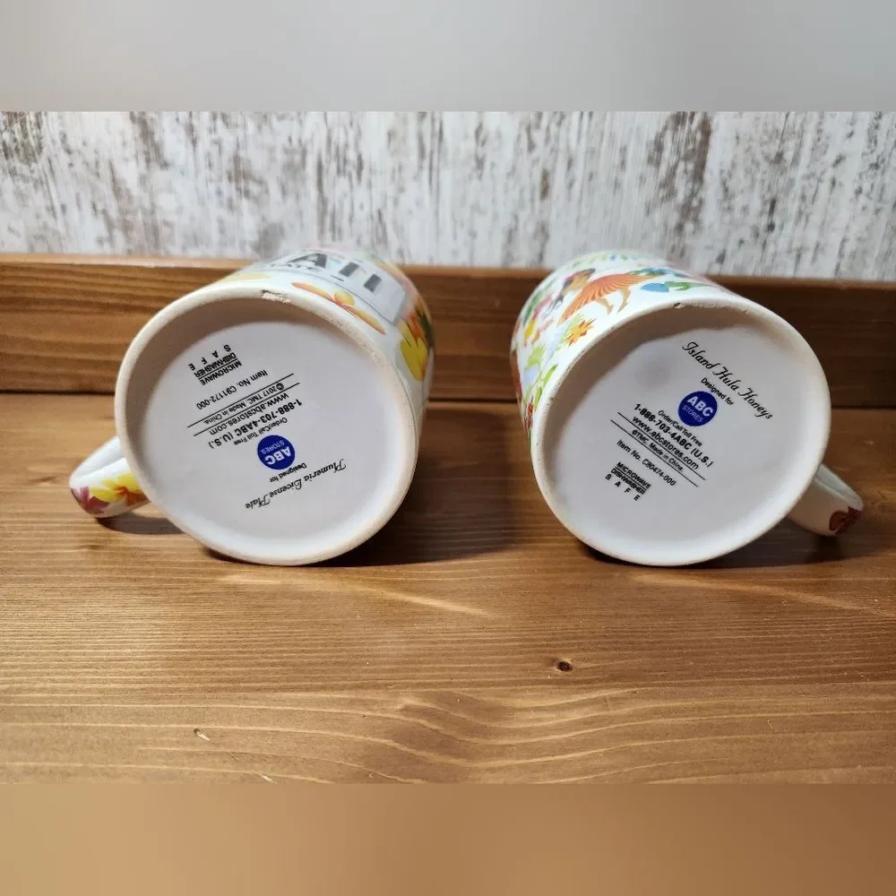 Hawaii Aloha State & Floral Hulu Girl Coffee Mug Set